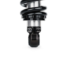 Load image into Gallery viewer, QA1 99-06 Chevy Silverado 1500 2WD Double Adjustable Front Suspension Kit - Additional View 6