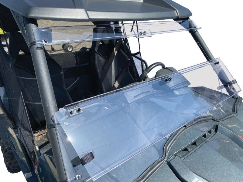 QuadBoss Windbreak Folding Shield - Installation View