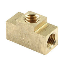 Load image into Gallery viewer, Quickcar Racing Female Tee 1/8 NPT 61-721