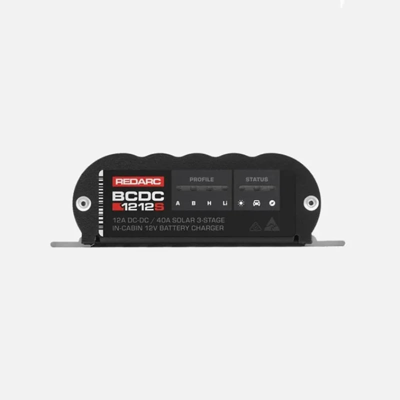 REDARC DC/DC Vehicle to Trailer Battery Charger w/MPPT 40A Solar Control - 12A - Detail View