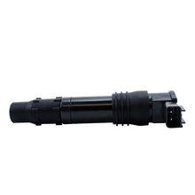 Load image into Gallery viewer, RMSTATOR RMSTATOR IGNITION STICK COIL RM06044 - Installation View