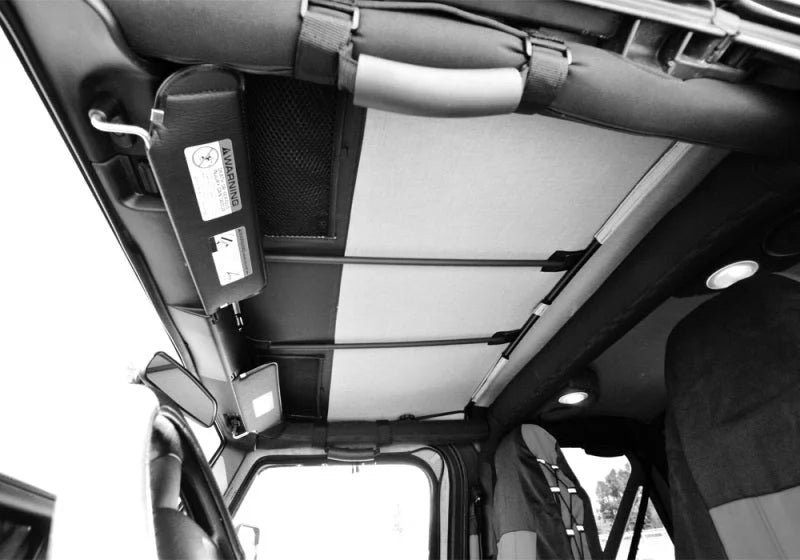 Rampage 1992-1995 Jeep Wrangler(YJ) Frameless Soft Top Kit - Black Diamond - Installation View