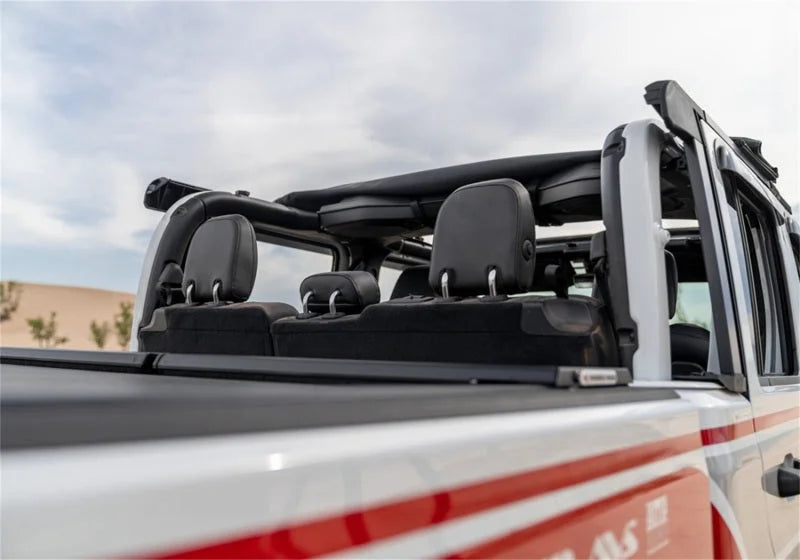 Rampage 20-22 Jeep Gladiator Trailview Fastback - Black Diamond - Installation View