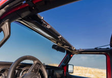 Load image into Gallery viewer, Rampage 2018-2021 Jeep Wrangler JL 4-Door Trailview Fastback - Black Diamond - Installation View
