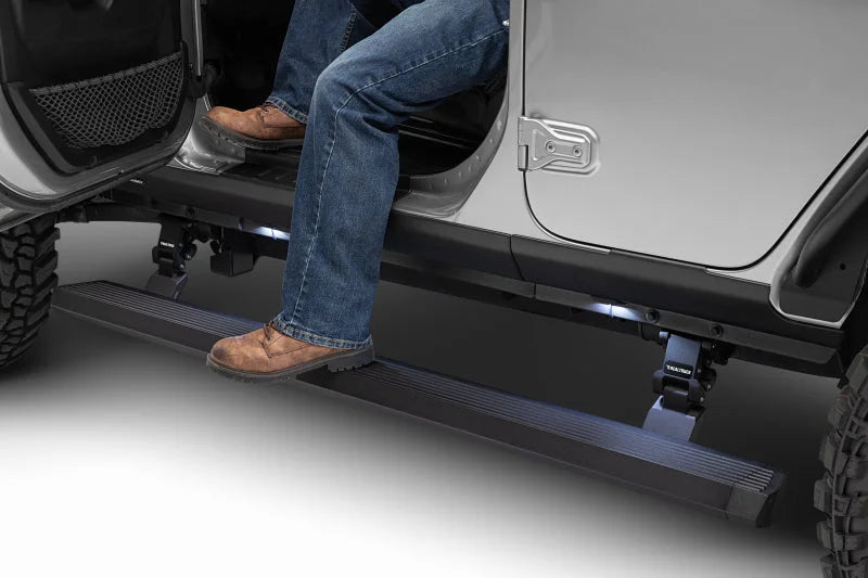 RealTruck 18-24 Jeep Wrangler 4dr VoltStep Electric Running Board Kit (Drilling Req.) - Tex. Blk - Additional View 7