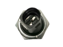 Load image into Gallery viewer, Rein Oil Pressure Switch ELP0149P - Side View