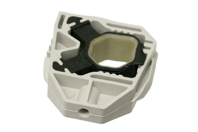 Rein Radiator Mount Bracket AVM0695