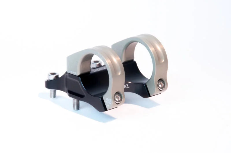 Renthal Integra 35 Handlebar Clamp 50 mm./ +10 Rise - Main Product View