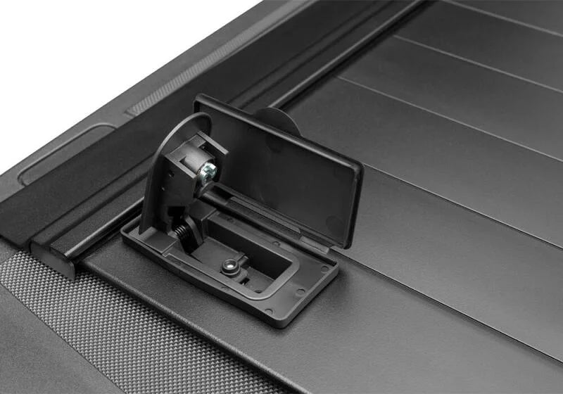Retrax 15-up F-150 Super Crew & Super Cab 5.5ft Bed RetraxPRO MX - Additional View 9