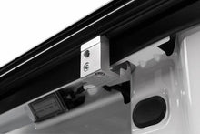 Load image into Gallery viewer, Retrax 19-22 Ram 1500 (5.5ft. Bed) Retrax IX - Additional View 16