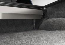Load image into Gallery viewer, Retrax 20-22 Chevrolet/GMC (6.9ft. Bed) Retrax IX - Additional View 7