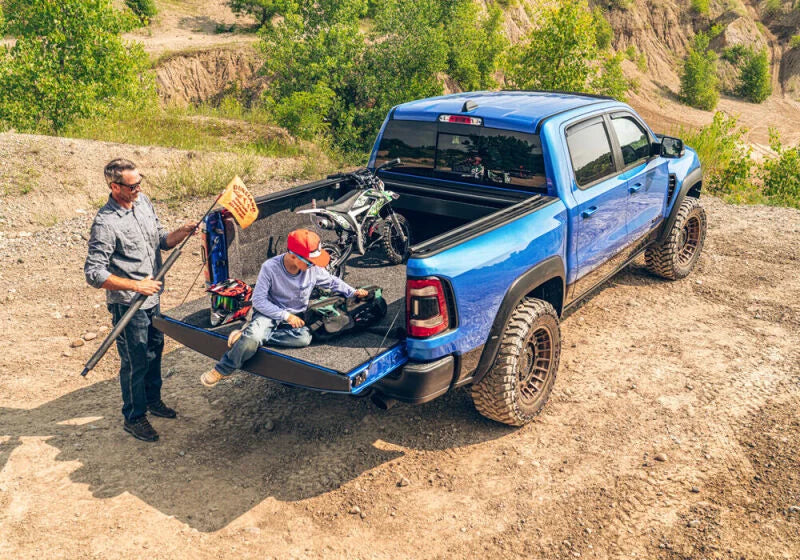 Retrax 20-22 Chevrolet/GMC (6.9ft. Bed) Retrax IX - Additional View 11