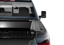 Load image into Gallery viewer, Retrax 2020 Chevrolet / GMC HD 6ft 9in Bed 2500/3500 RetraxPRO MX - Additional View 7