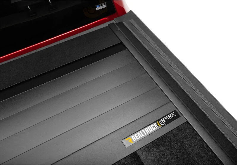Retrax 21-22 Ford F-150 Super Crew/Super Cab (Incl. 2022 Lightning) 5.5ft Bed RetraxPRO MX - Installation View