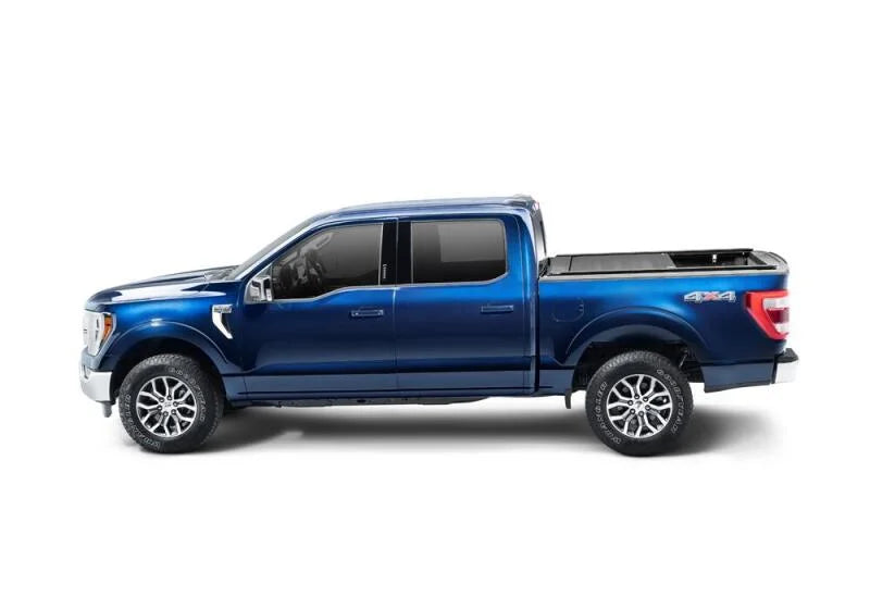 Retrax 99-16 Super Duty F-250-450 Long Bed RetraxPRO XR - Back View
