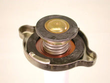 Load image into Gallery viewer, Reutter Radiator Cap 1235010215