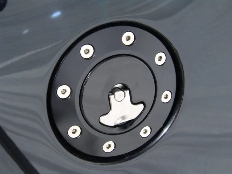 Ridetech 66-67 Chevy Nova Locking Gas Cap (Black Anodized) - Side View