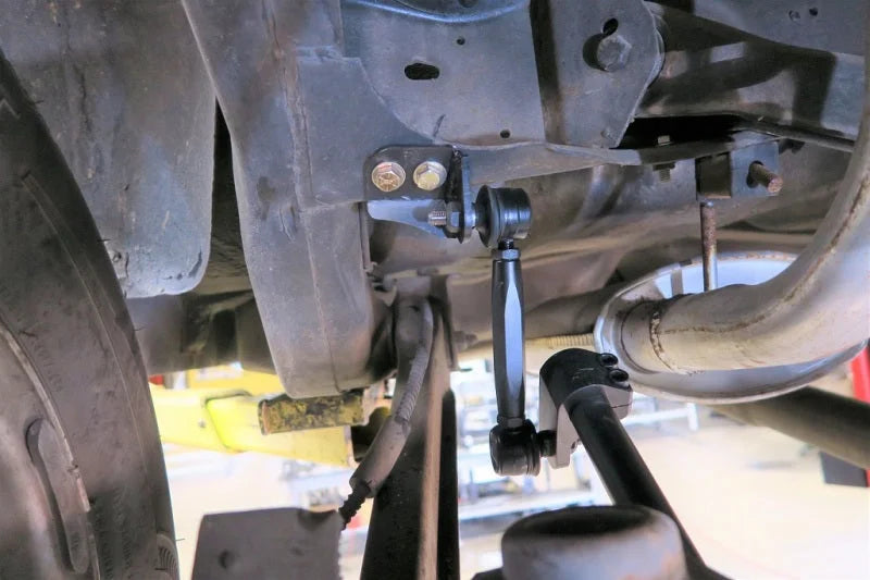 Ridetech 78-88 GM G-Body Rear MuscleBar Sway Bar Fits Stock 10 bolt with 2.5in Axle Tube Diameter - Back View