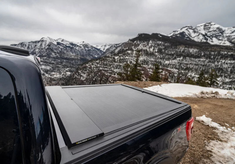 Roll-N-Lock 15-18 Ford F-150 SB 77-3/8in A-Series Retractable Tonneau Cover - Additional View 7