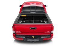 Load image into Gallery viewer, Roll-N-Lock 16-18 Toyota Tacoma Crew Cab SB 60-1/2in M-Series Retractable Tonneau Cover - Additional View 5