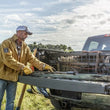 Load image into Gallery viewer, Roll-N-Lock 17-18 Ford F-250/F-350 Super Duty LB 96-1/2in Cargo Manager - Installation View