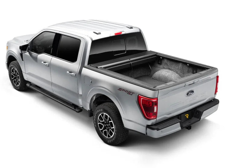 Roll-N-Lock 17-19 Ford F-250/F-350 Super Duty SB 80-3/8in A-Series Retractable Tonneau Cover - Additional View 7
