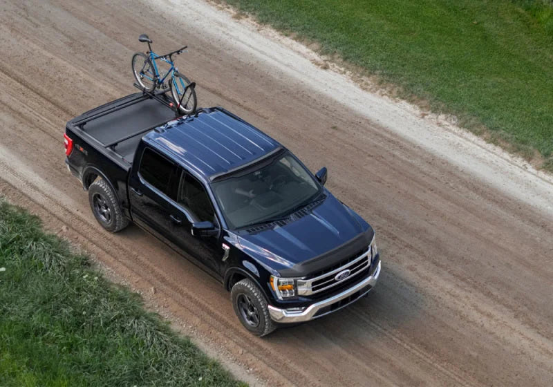 Roll-N-Lock 19-22 Chevrolet Silverado 1500 (w/o Carbon Pro - 69.9in.) M-Series XT Retractable Cover - Additional View 5