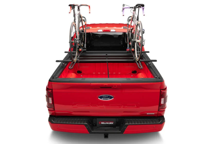 Roll-N-Lock 19-22 RAM 1500 (w/o Swing Gate - 76.3in. Bed) E-Series XT Retractable Tonneau Cover - Installation View