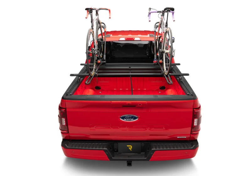 Roll-N-Lock 20-22 Jeep Gladiator (w/Trail Rail Sys - 60in Bed) M-Series XT Retractable Tonneau Cover - Main Product View