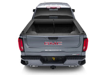 Load image into Gallery viewer, Roll-N-Lock 2019 Chevrolet Silverado 1500 72.5in Bed M-Series Retractable Tonneau Cover - Side View