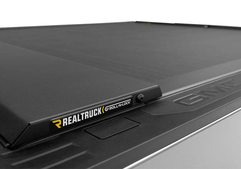 Roll-N-Lock 2019 Chevrolet Silverado 1500 72.5in Bed M-Series Retractable Tonneau Cover - Additional View 7