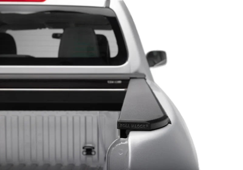 Roll-N-Lock 2022 Nissan Frontier Crew Cab (58.6in. Bed) M-Series Retractable Tonneau Cover - Installation View