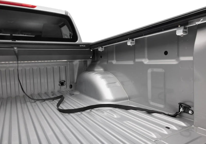 Roll-N-Lock 2022 Nissan Frontier Crew Cab (58.6in. Bed) M-Series Retractable Tonneau Cover - Additional View 7