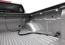Load image into Gallery viewer, Roll-N-Lock 2022 Nissan Frontier Crew Cab (58.6in. Bed) M-Series Retractable Tonneau Cover - Additional View 7