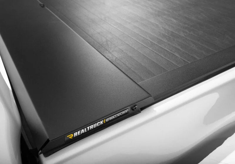 Roll-N-Lock 2022 Nissan Frontier Crew Cab (58.6in. Bed) M-Series Retractable Tonneau Cover - Additional View 11