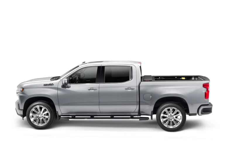 Roll-N-Lock 2023 Chevrolet Colorado/GMC Canyon (5ft 2in Bed) E-Series Retractable Tonneau Cover - Side View