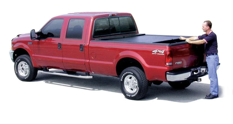 Roll-N-Lock 99-07 Ford F-250/F-350 Super Duty SB 80-3/4in M-Series Retractable Tonneau Cover - Additional View 9