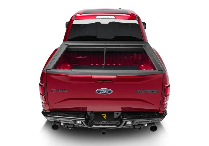 Roll-N-Lock M-Series Ret retractable Tonneau Cover SB 77-3/8in fits 2015-2018 Ford F-150 - Additional View 9