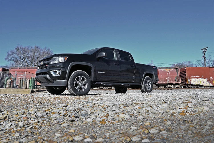 Rough Country 1 Inch Leveling Kit | Chevy/GMC Canyon/Colorado 2WD/4WD (2015-2022) 921 - Installation View