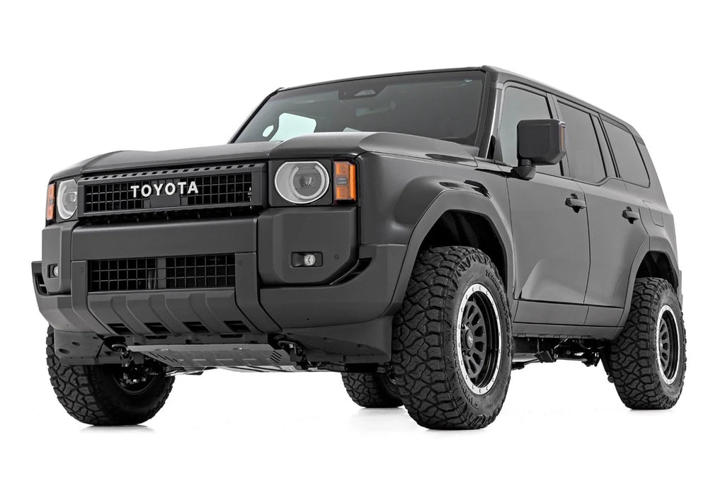 Rough Country 1 Inch Leveling Kit | Toyota Land Cruiser 4WD (2024-2025) - Side View