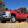 Load image into Gallery viewer, Rough Country 1.5-2 Inch Leveling Kit | N3 fits 2011-2019 Chevrolet 2500HD / 3500HD / GMC 2500HD / 3500HD - Installation View