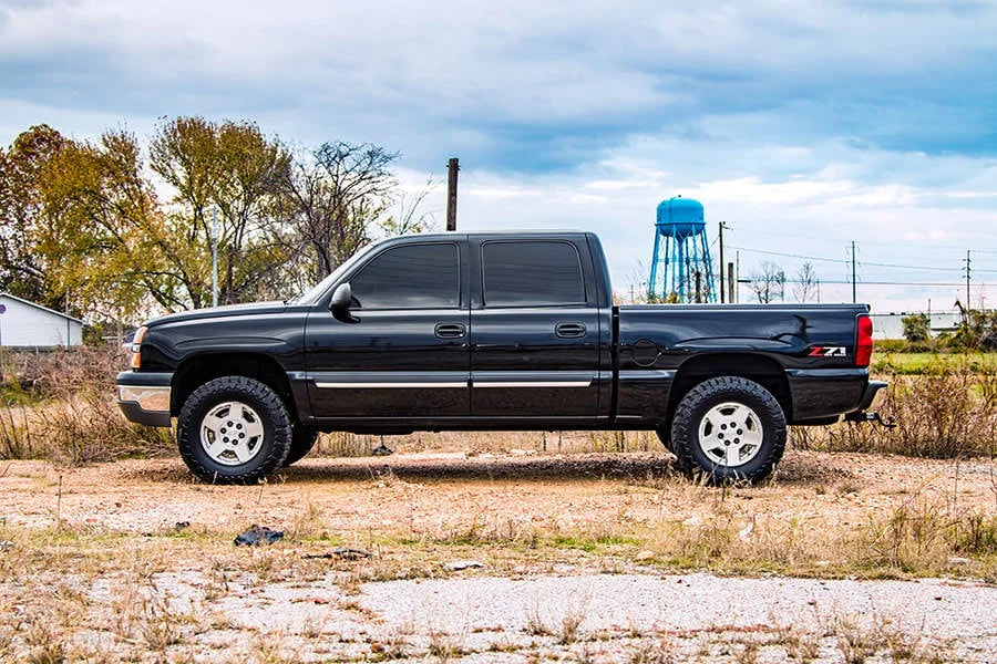 Rough Country 1.5-2 Inch Lift Kit | N3 Shocks | Chevy/GMC 1500 (99-06 & Classic) 28330 - Kit Contents