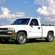 Load image into Gallery viewer, Rough Country 1.5 Inch Leveling Kit | Chevy Silverado &amp; GMC Sierra 1500 2WD (1999-2006 &amp; Classic) 7599 - Installation View