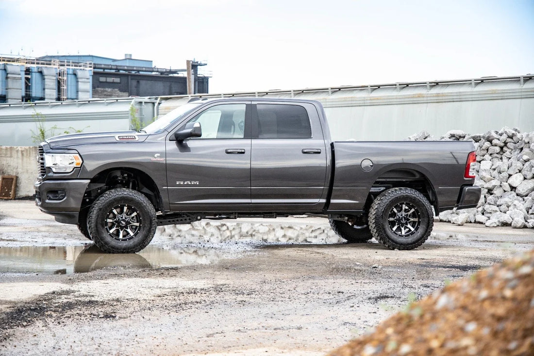 Rough Country 1.75 Inch Leveling Coil Kit | Ram 2500 (14-26)/3500 (13-25) 4WD 9476 - Installation View