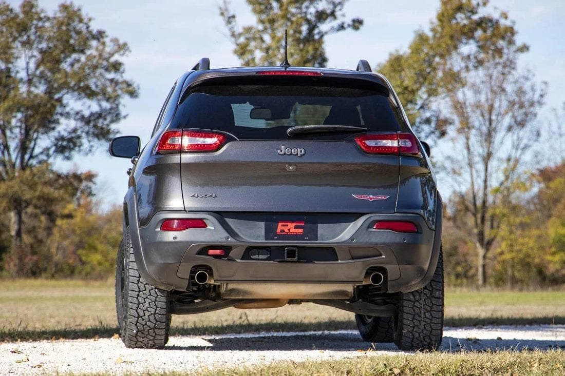 Rough Country 2 Inch Leveling Lift Kit | Jeep Cherokee KL 2WD/4WD (2014-2023) 60400 - Additional View 6