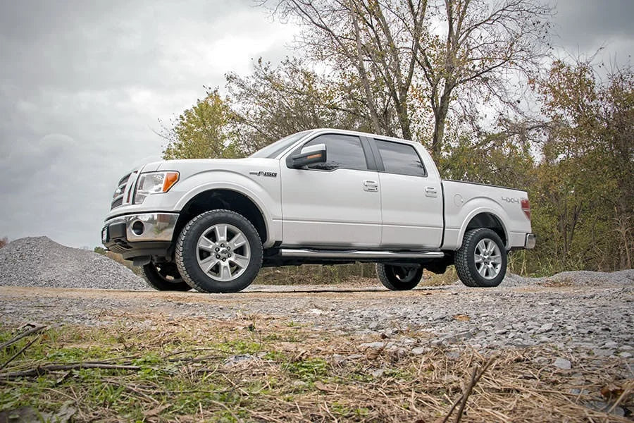 Rough Country 2 Inch Lift Kit | Alum | RR N3 | Ford F-150 2WD/4WD (2009-2013) 56830 - Kit Contents