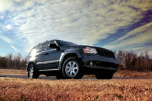 Load image into Gallery viewer, Rough Country 2 Inch Lift Kit | Jeep Commander XK (06-10)/Grand Cherokee WK (05-10) 664 - Installation View