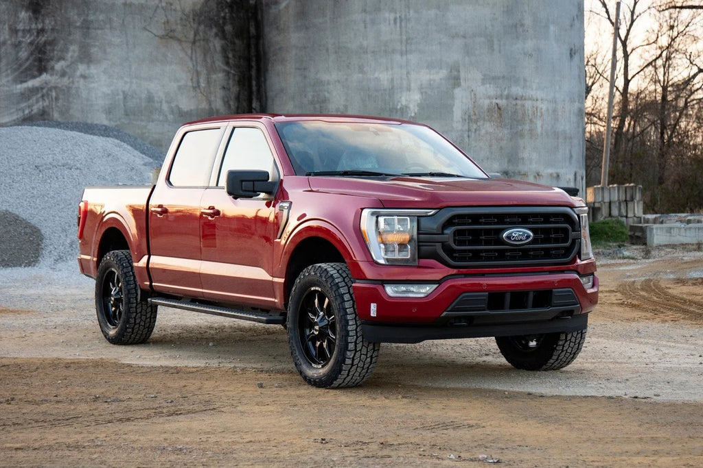 Rough Country 2 Inch Lift Kit | Vertex/V2 | Ford F-150 4WD (2021-2024) 58657 - Side View
