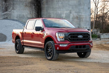 Load image into Gallery viewer, Rough Country 2 Inch Lift Kit | Vertex/V2 | Ford F-150 4WD (2021-2024) 58657 - Side View