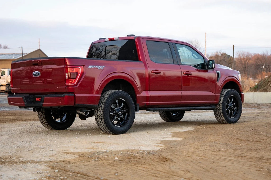 Rough Country 2 Inch Lift Kit | Vertex/V2 | Ford F-150 4WD (2021-2024) 58657 - Additional View 6
